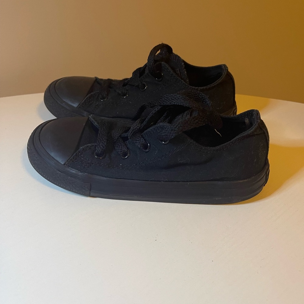 Black Converse